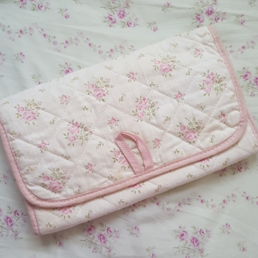 Vintage 80' s Shabby Chic Roses Jewelry organizer